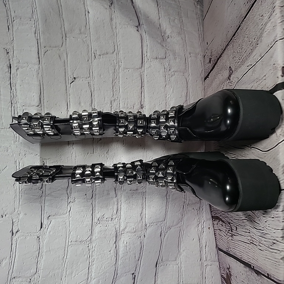 Goth Punk Studded Platform Boots - Picture 6 of 11